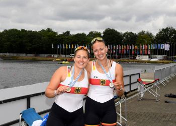 Julia Irmler (rechts) über ihre erste A-WM. Foto: meinruderbild.de